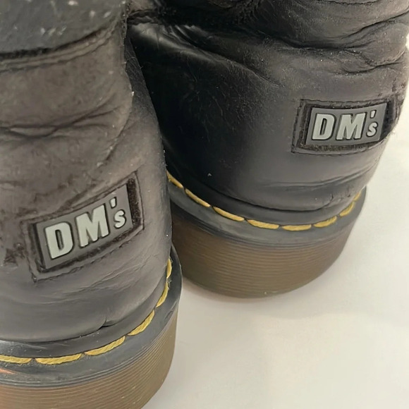 Dr Doc Martens 8699 Black Boots size 13 main image 8